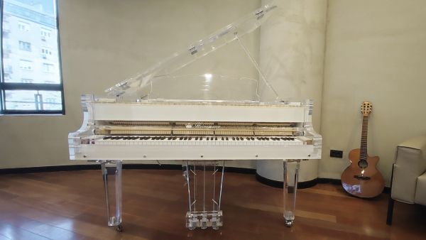 Heinemann Piano